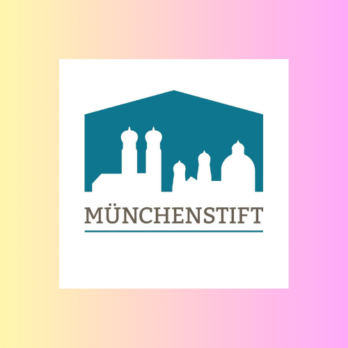 QueerPflege-LSBTIQ-Pflege Logo des Münchenstifts mit einer blaugrünen Skyline von München, einschließlich bemerkenswerter Kuppelgebäude, über dem Text „MÜNCHENSTIFT“ auf weißem Hintergrund mit einem Farbverlaufsrand, der die queersensible Pflege betont.